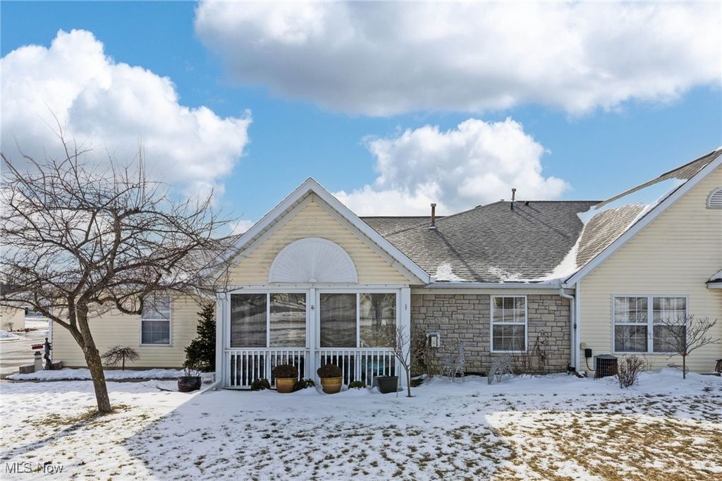 Photo of 729 Villa Drive, Ontario, OH 44906 (MLS # 5182604)