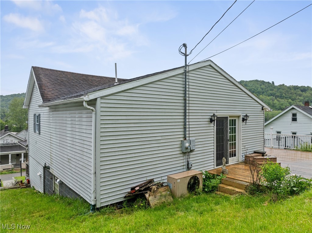 68290 Orchard Avenue, Bridgeport, Ohio image 23