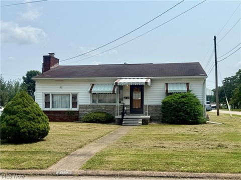 Homes For Sale - 2625 Hugh Street<br/> Wood County, Parkersburg, WV 26101
