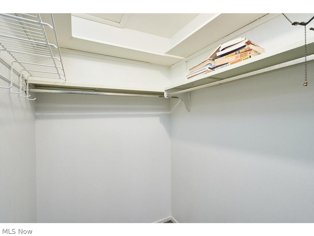 Hampton Ridge Condo - Residential