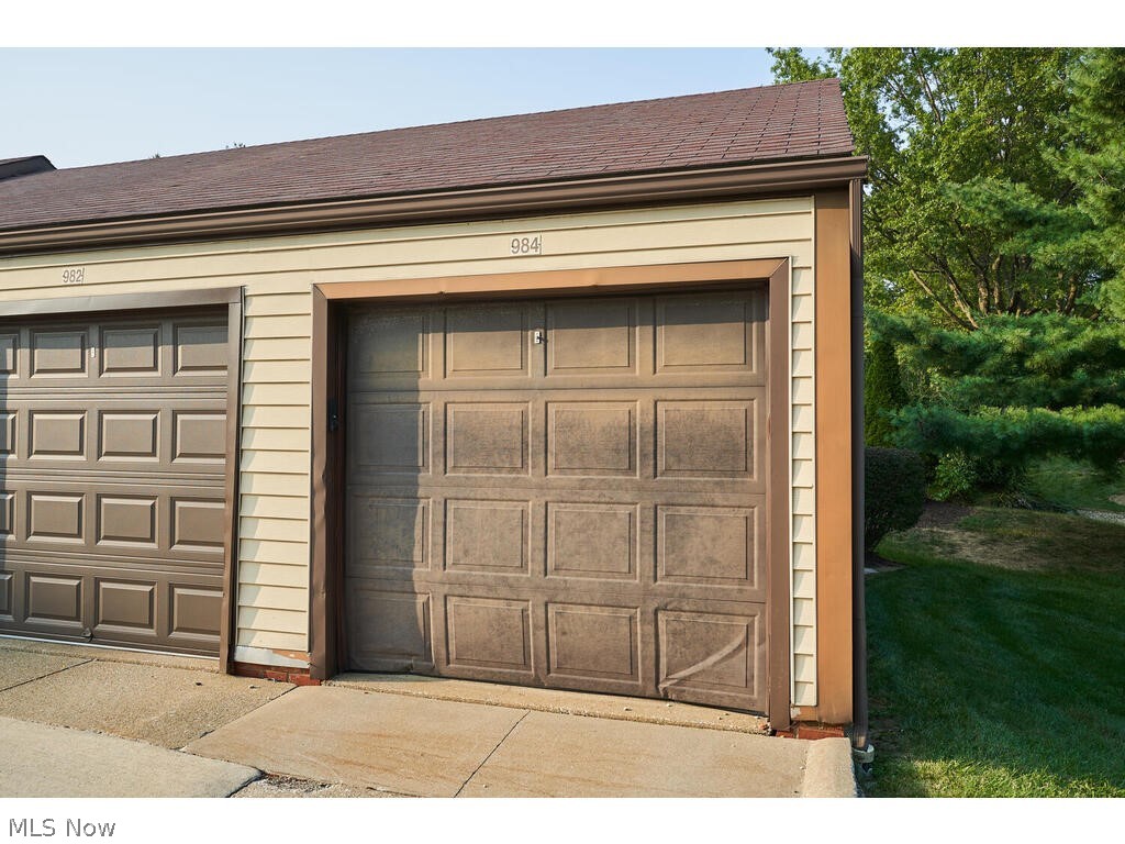 Hampton Ridge Condo - Residential