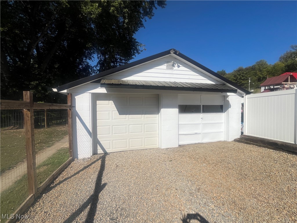 Nt Browns Add 03 - Residential