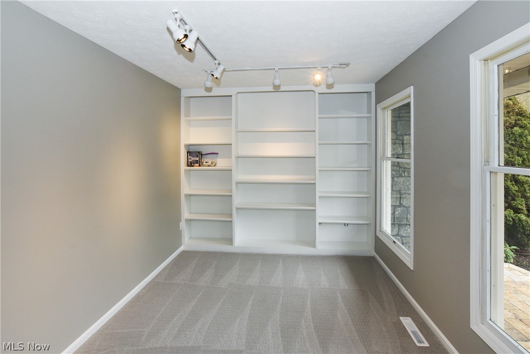 Brecksville/Hlnd Ph 02 - Residential