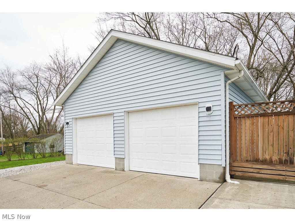 Stow Little Farms - Residential