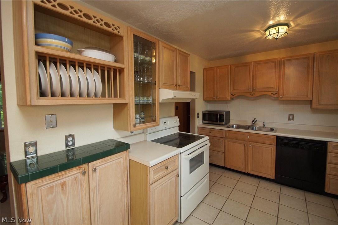 Elmar & Seco - Residential