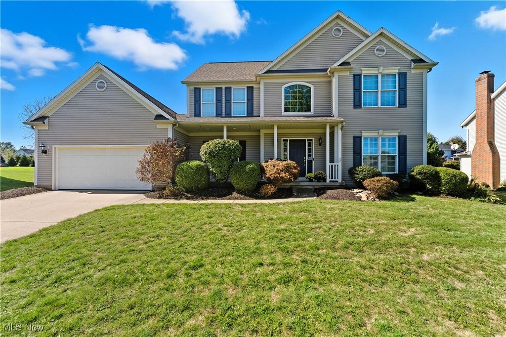 Photo of 11065 Dunsby Avenue NW, Uniontown, OH 44685 (MLS # 5163654)