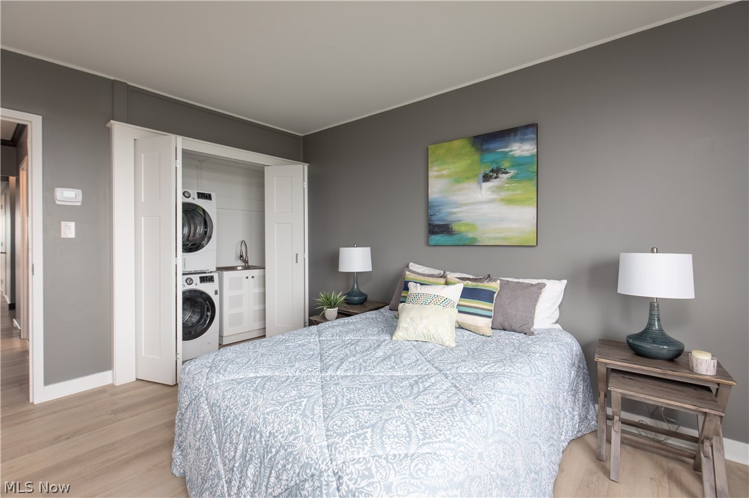 One Bratenahl Place Condo - Residential