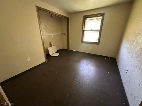 Tiny photo for 4372 E 146 ST, Cleveland, OH 44128 (MLS # 5254762)