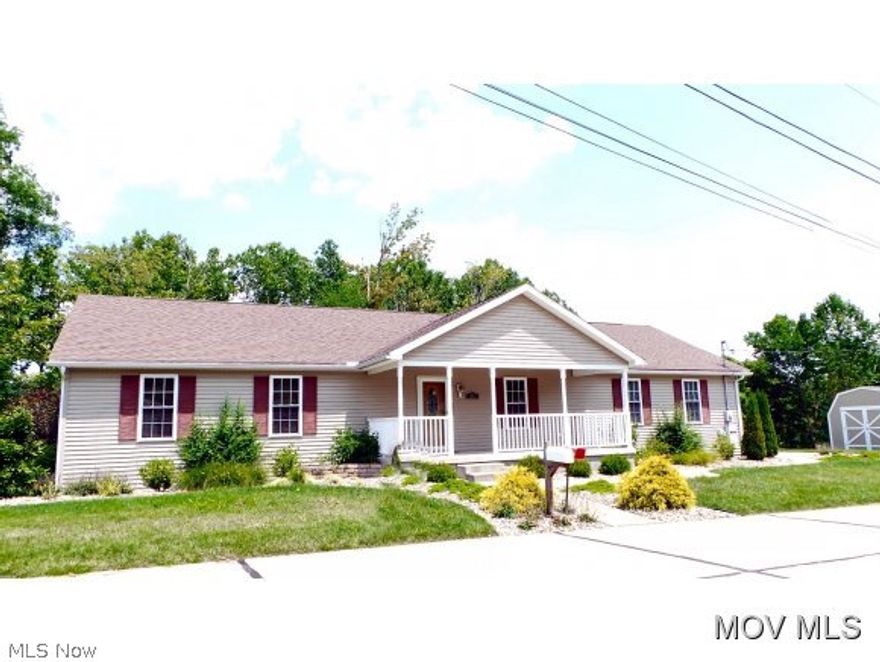 Great room affect! Open floor plan. Dining area opens onto deck. Nice size bedroom. 3 car garage. Large shed 24x12, cathedral ceiling in great room area-moonlight in bath. Huge theater room "L" shaped 25x14x8x16 plus open to rec room 28x17 that opens onto patio. Full bath in this lovely walk-out basement. 9' ceilings. Not just a driveby although you will love that too! Whole house generator. Schools & buses subject to change.  Elem: Blennerhassett Elementary Scho  Elem/Bus: Y  JrHigh: Blennerhasset Jr. High School  JrHigh/Bus: Y  High: Parkersburg South High  High/Bus: Y  Fire: CIT  Police: CTY  ;SQFT=Fin L1:1380, Fin Bsmt:1305, Fin Above:1380, Fin Total:2685, Unfin Bsmt:75, Unfin Above:75;GAR= 3 Car Att