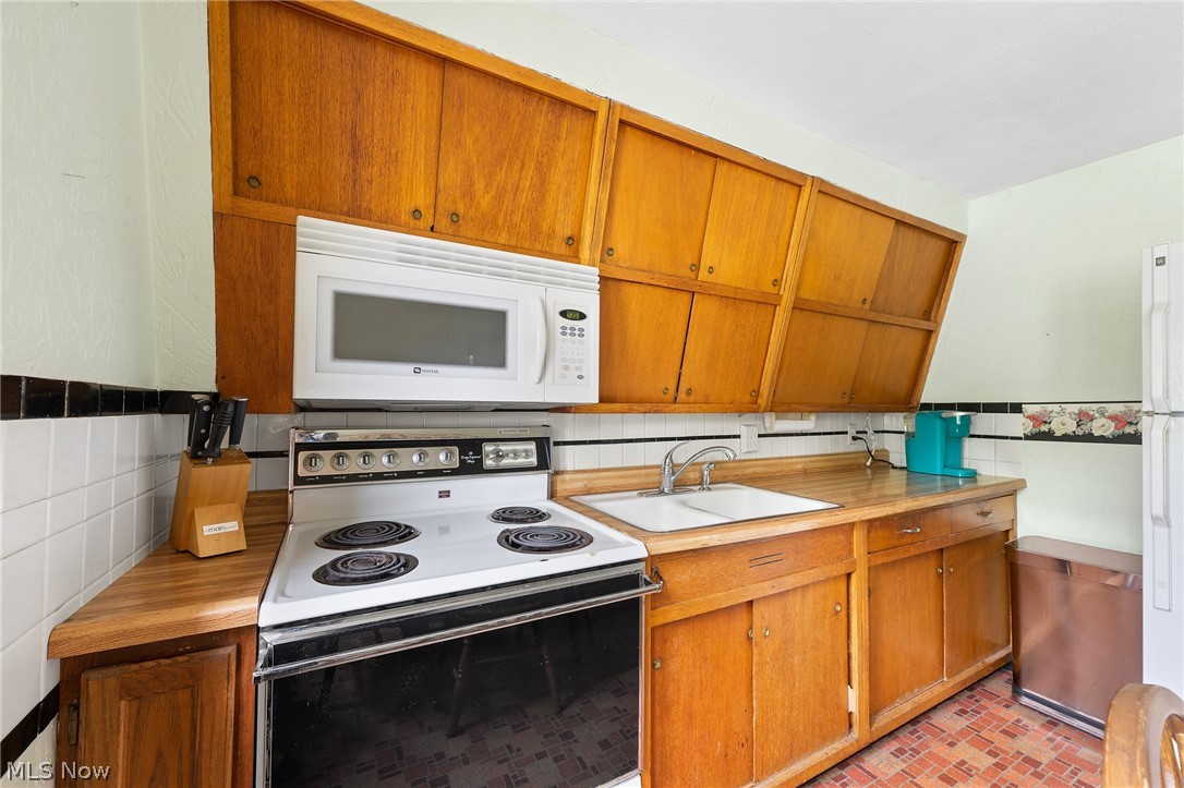 Lloyd 2 - Residential