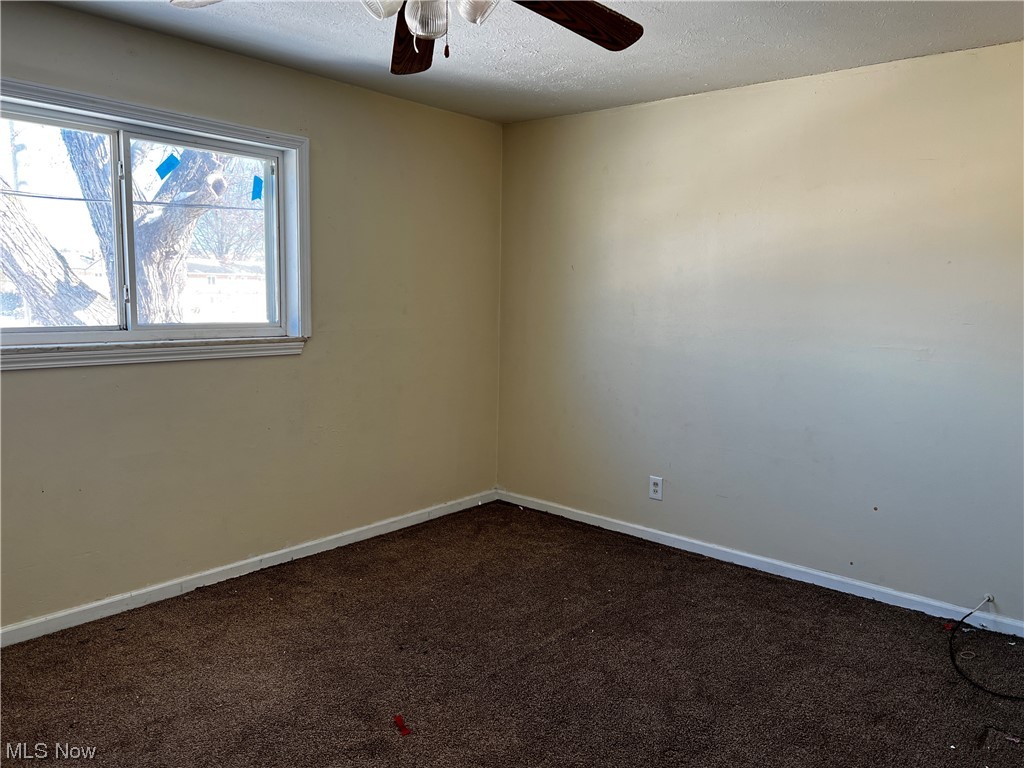 Banbury Village Condo - Residential