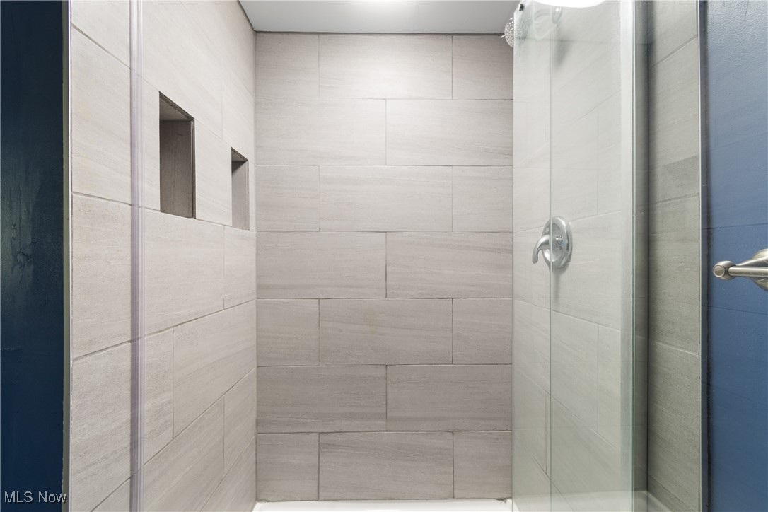 Arrowhead Trail - Residential