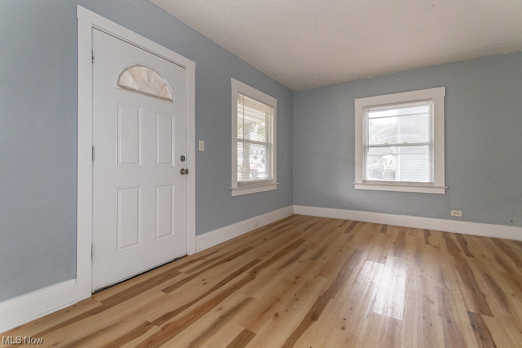 Lena Pasnow - Residential