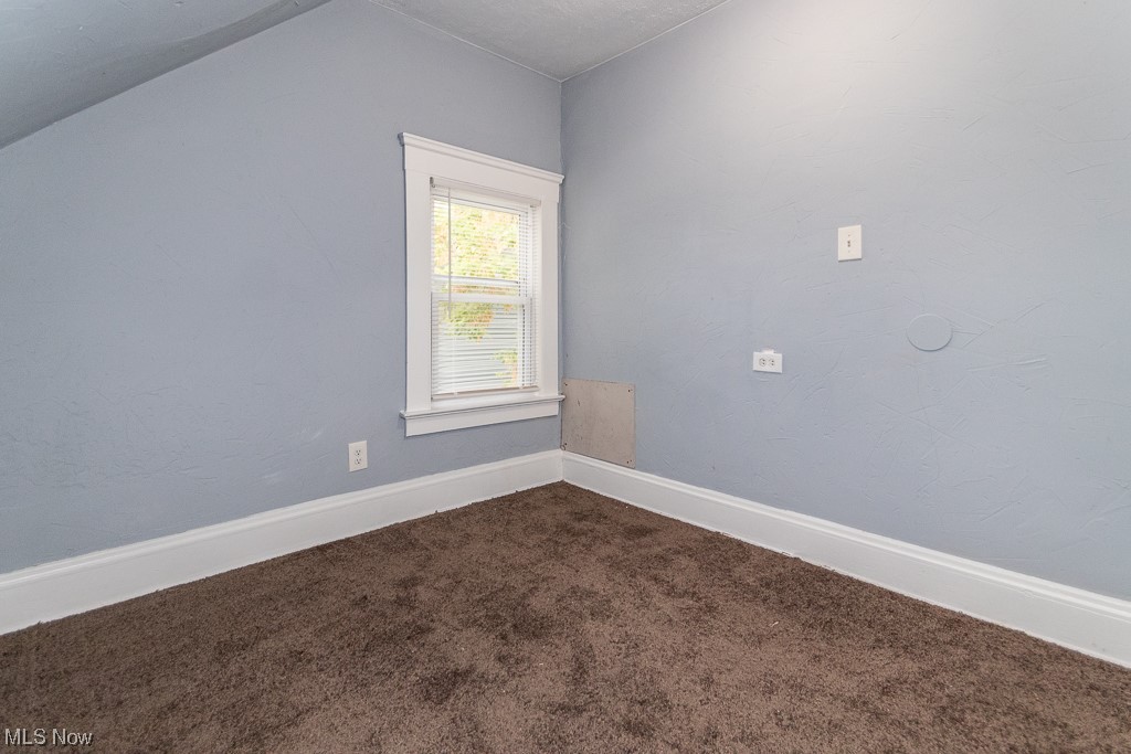 Lena Pasnow - Residential