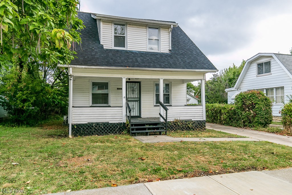 Lena Pasnow - Residential