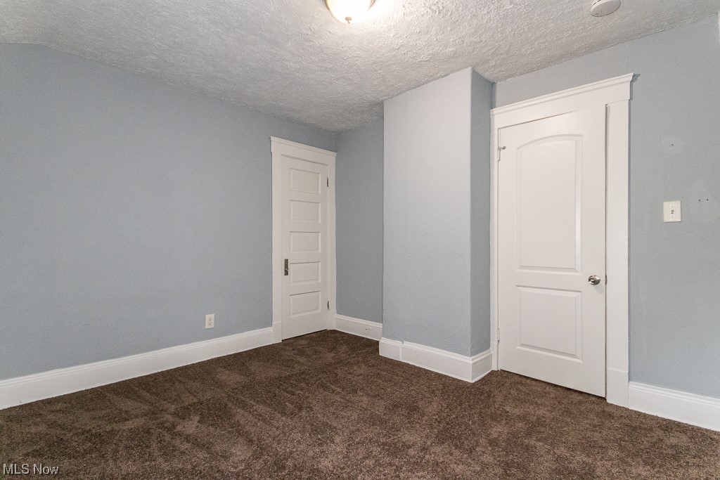 Lena Pasnow - Residential