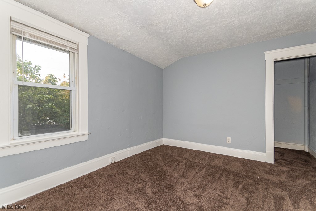 Lena Pasnow - Residential