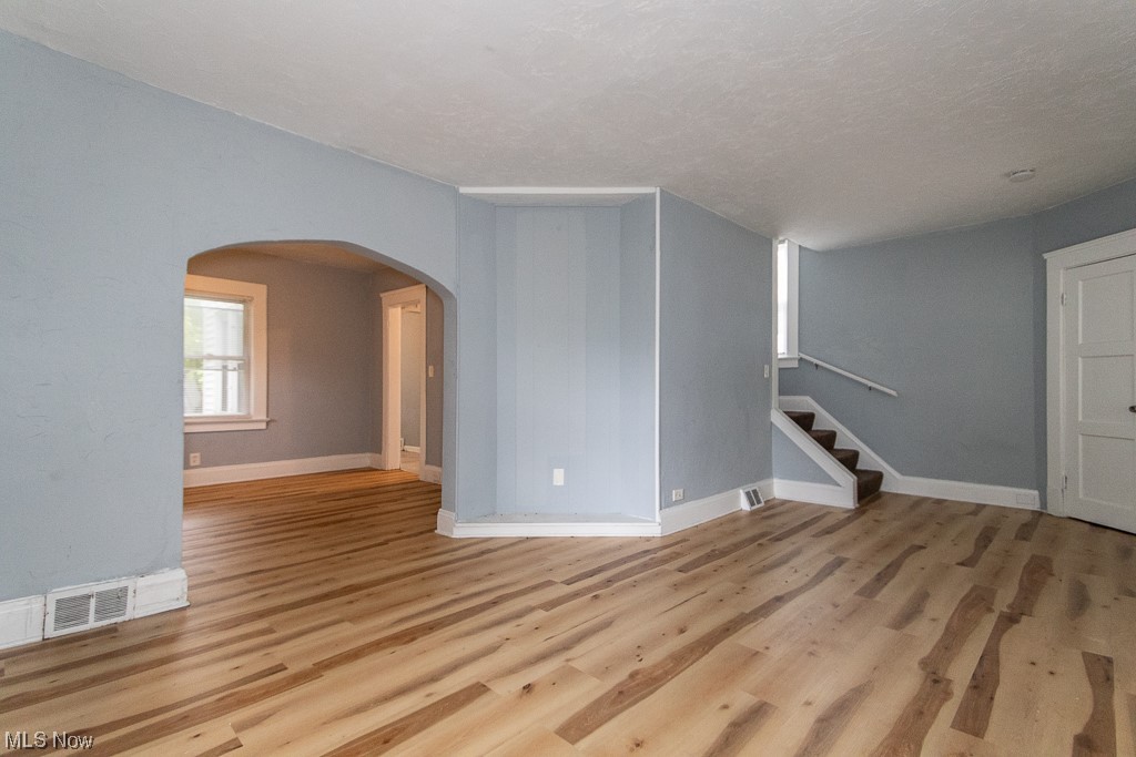 Lena Pasnow - Residential