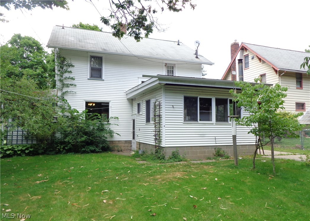 Earl Ave - Residential