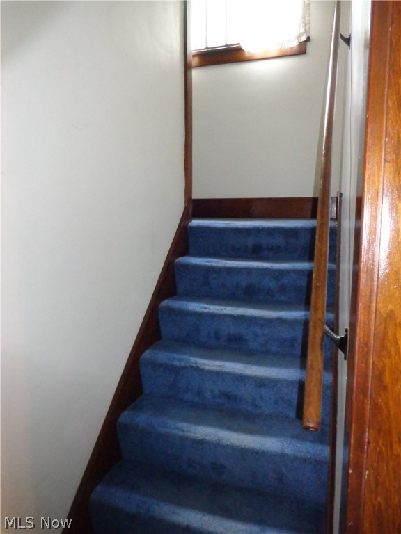 Earl Ave - Residential