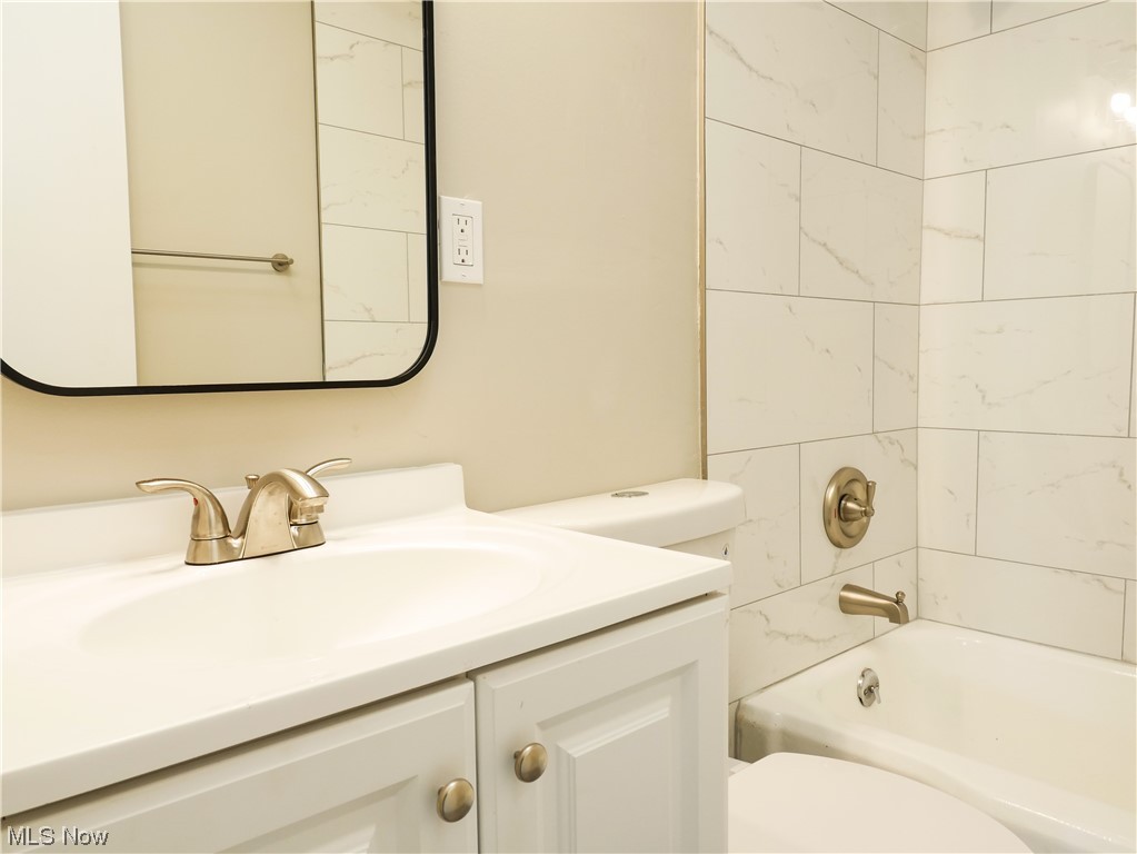 Garfield Pkwy - Residential