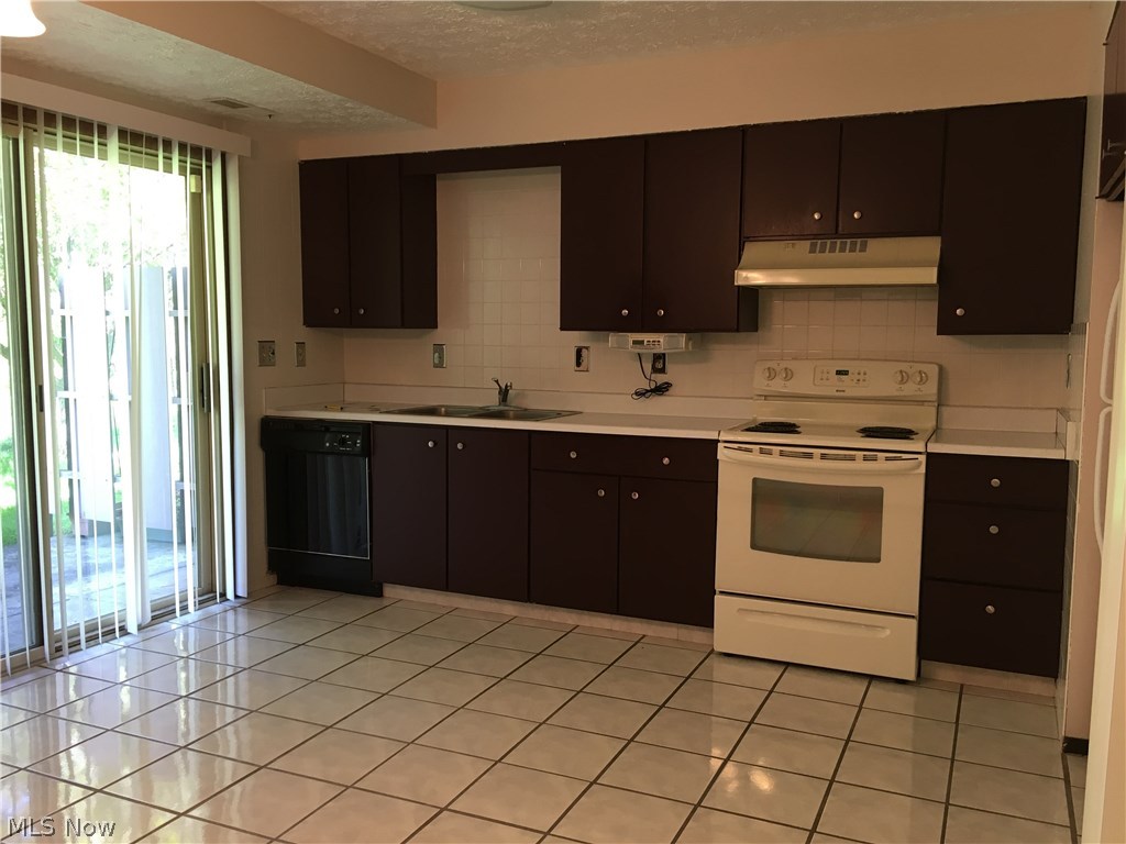 Shephard Hill Condo Assoc - Residential