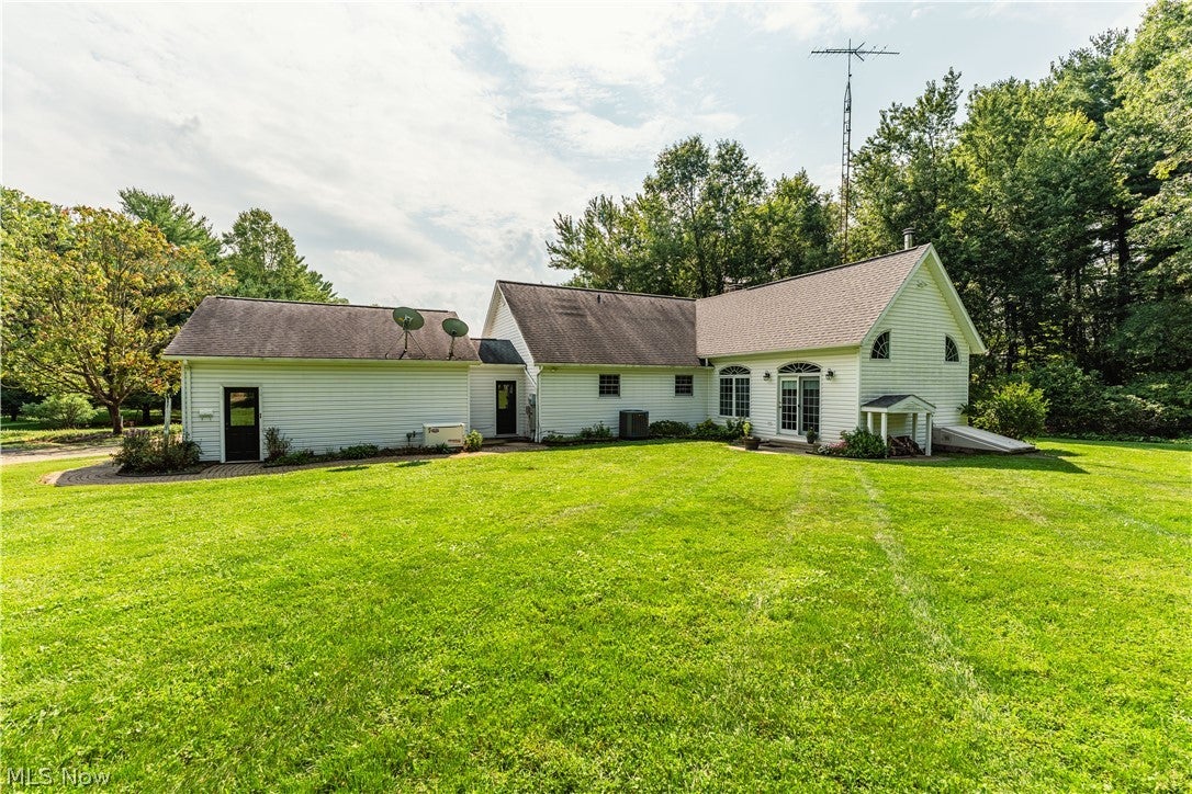 5556 Blacksnake Hill Road NE