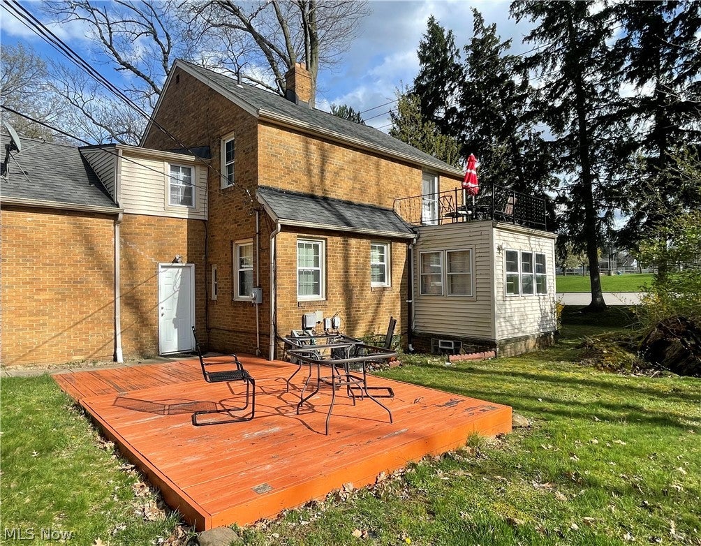 1606 Laclede Road