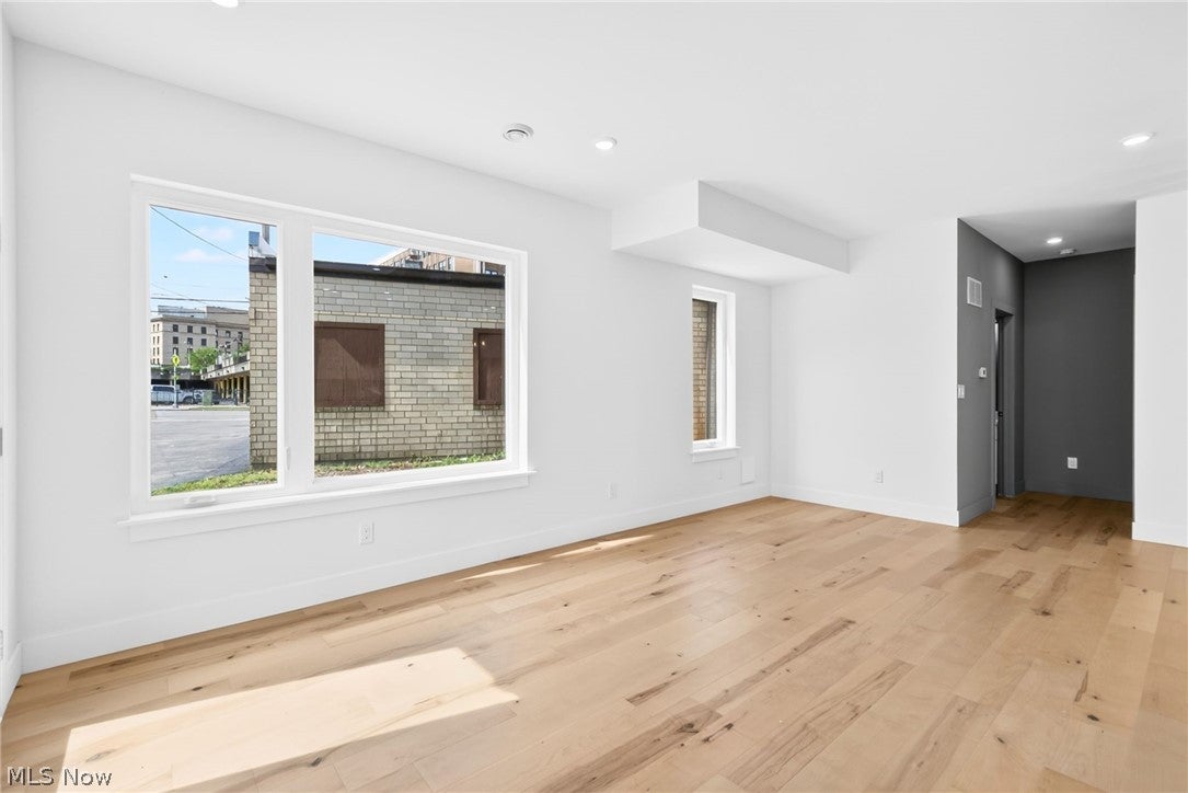 1348 W 78th Street
