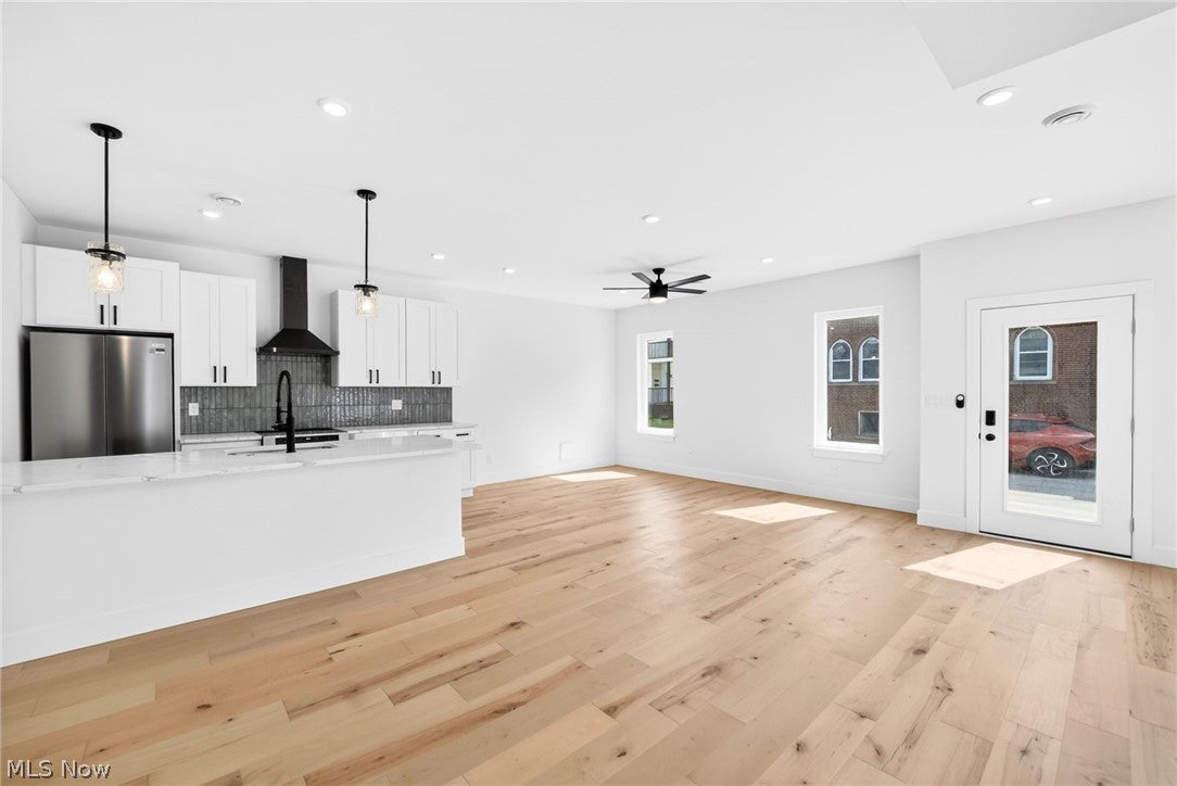 1348 W 78th Street