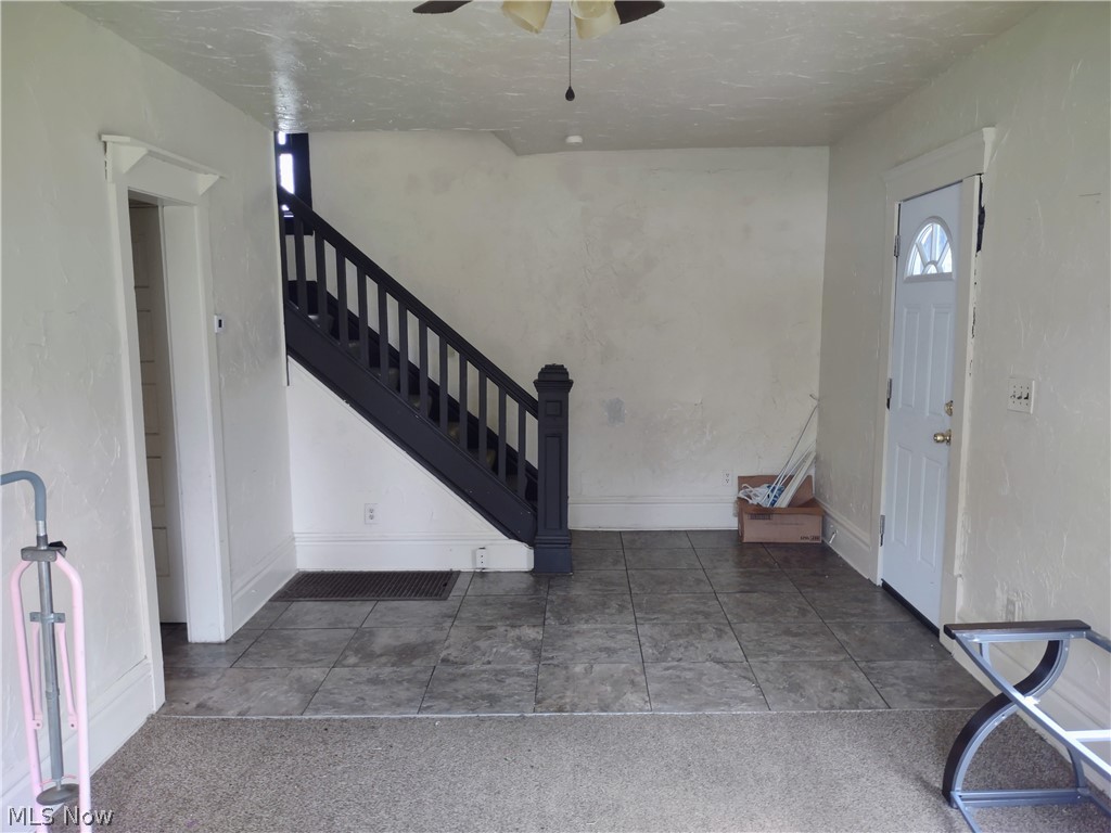 City/Akron - Residential Income