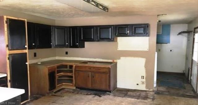 Button & Prouty Surv - Residential