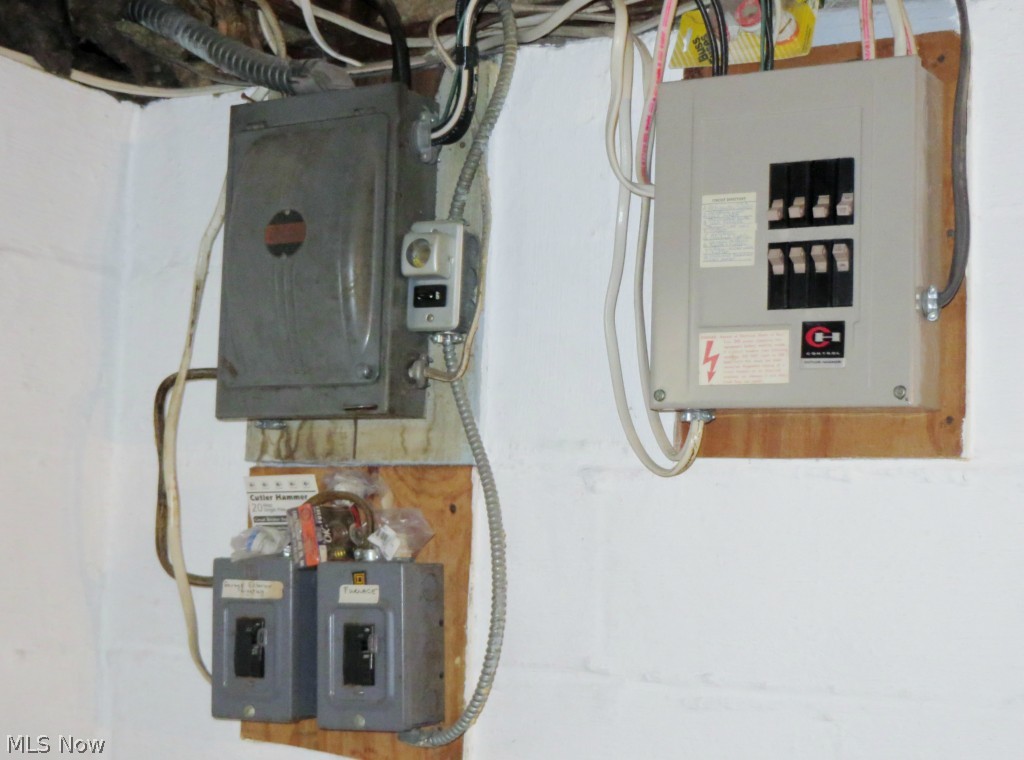 West Walnut Estates - Residential