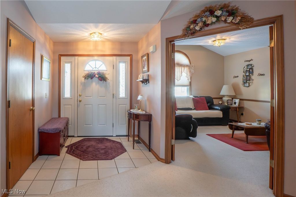 Photo of 789 Meadow View Drive NW, Canal Fulton, OH 44614 (MLS # 5184480)