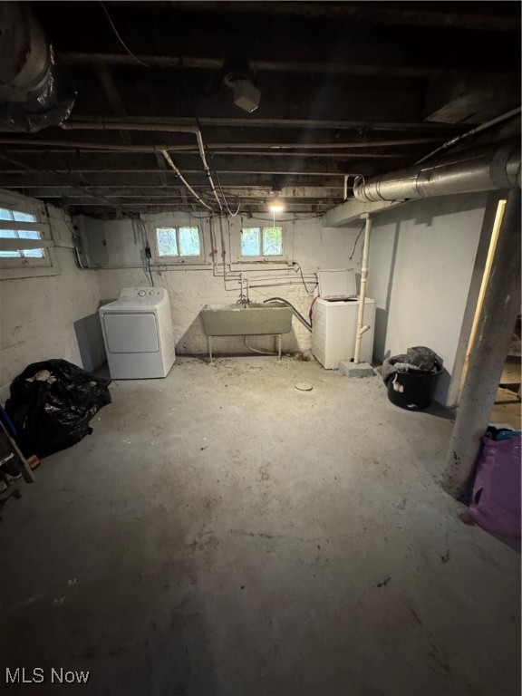 13322 Eaglesmere Avenue