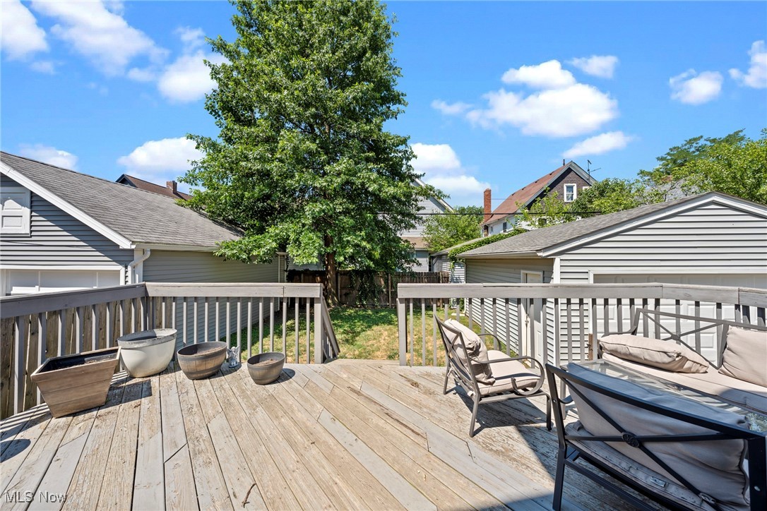 Lakewood, Ohio 44107, United States, 5 Bedrooms Bedrooms, ,2 BathroomsBathrooms,Residential,Active,176848