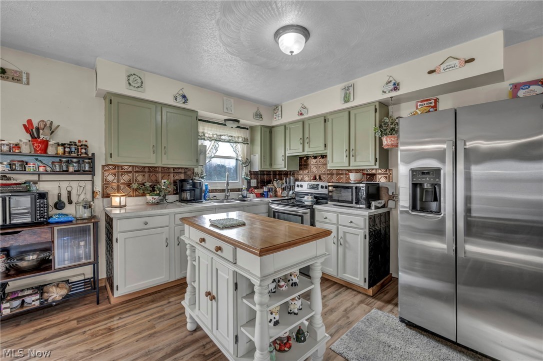 Cinnamon Lake Sub - Residential