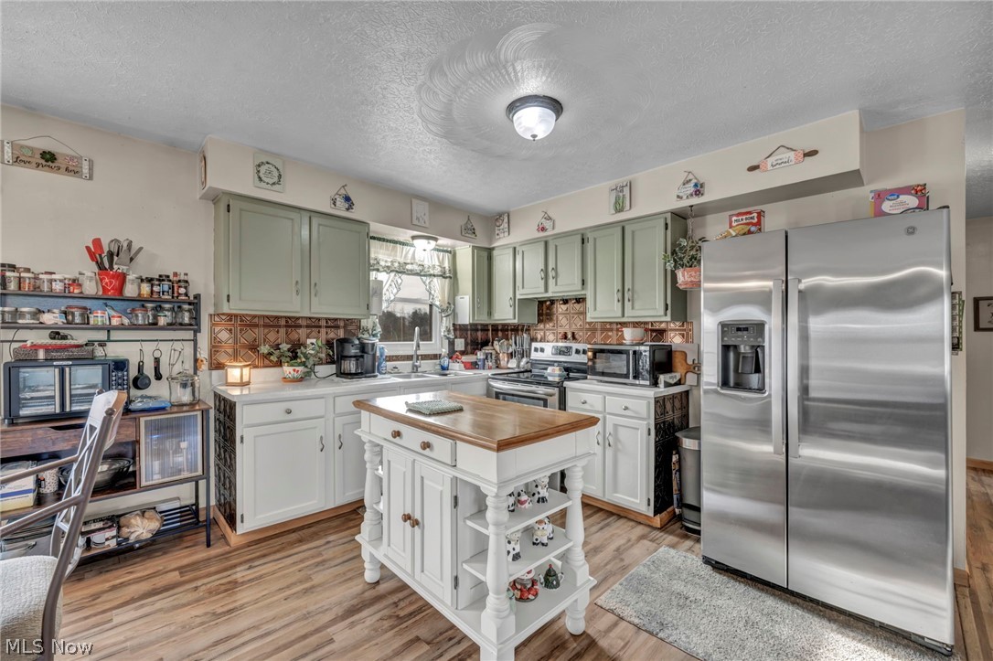 Cinnamon Lake Sub - Residential