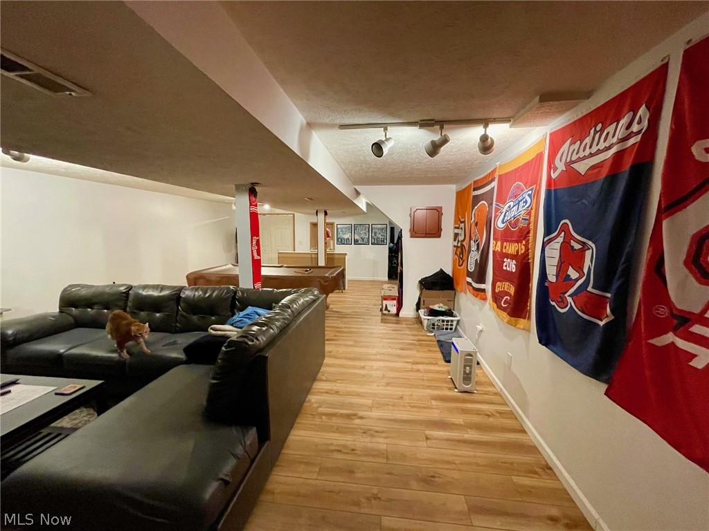 Douglas - Residential