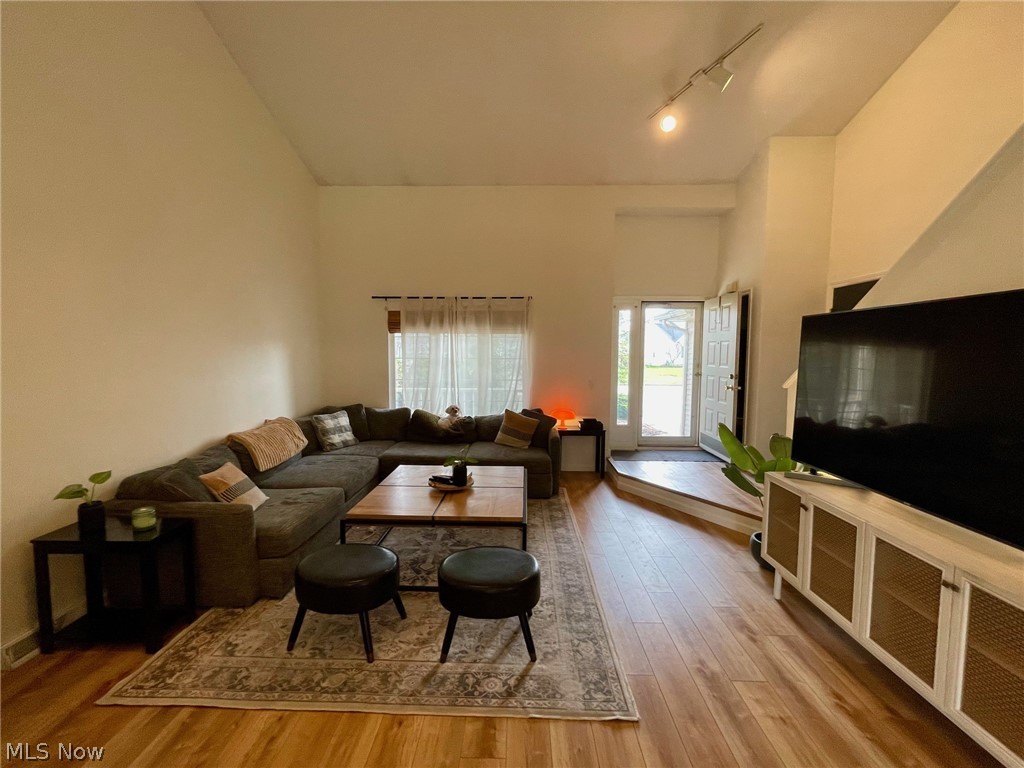 Douglas - Residential