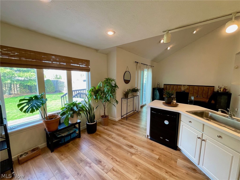 Douglas - Residential