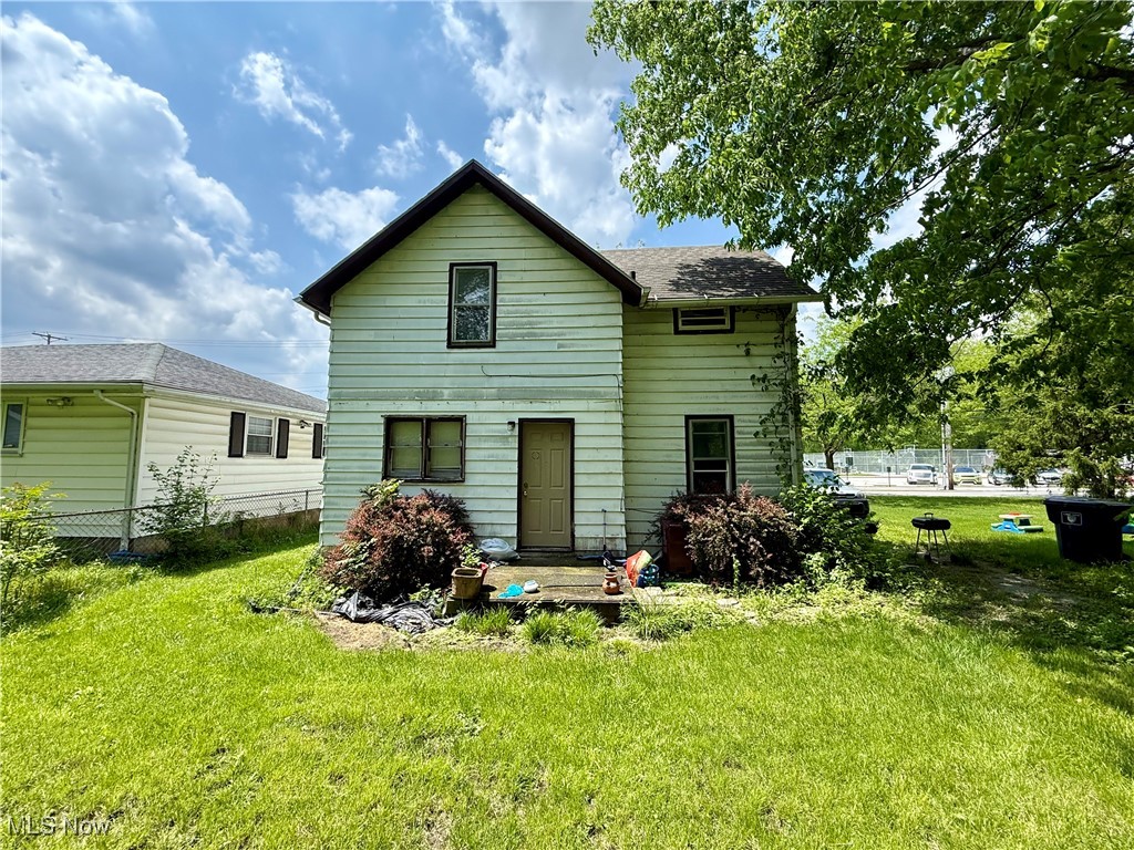523 S Collett Street, Lima, Ohio image 3