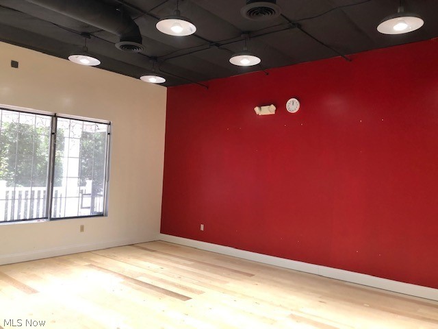 Richfield 04 - Commercial Lease