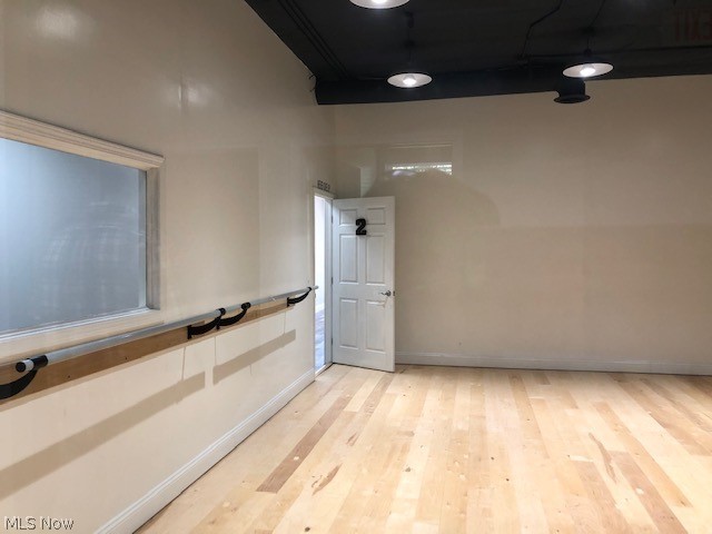 Richfield 04 - Commercial Lease