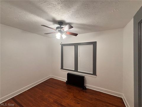 Tiny photo for 1340 W 65th Street #4, Cleveland, OH 44102 (MLS # 5190149)