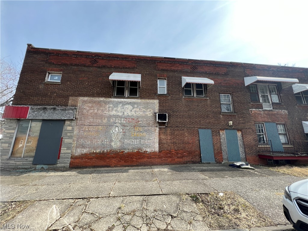 Grovewood Tr - Commercial Sale