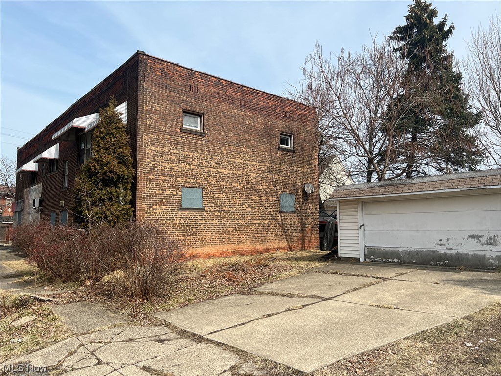 Grovewood Tr - Commercial Sale