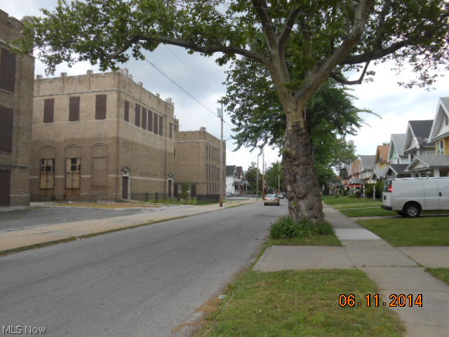 W J Crawford Randall Crawford - Residential