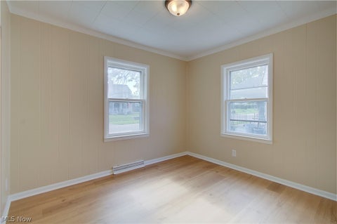 Tiny photo for 816 Devine Street, Alliance, OH 44601 (MLS # 5251955)
