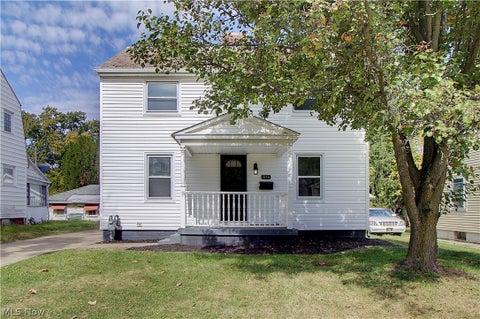 Tiny photo for 816 Devine Street, Alliance, OH 44601 (MLS # 5251955)